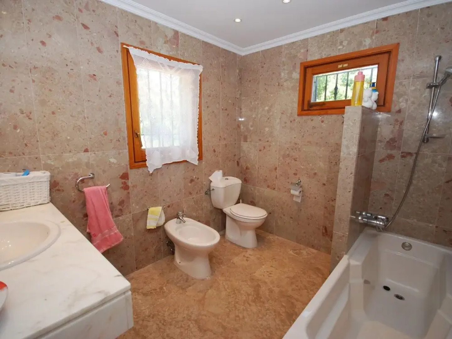 Spacious Villa in Romanya de la Selva with Swimming Pool