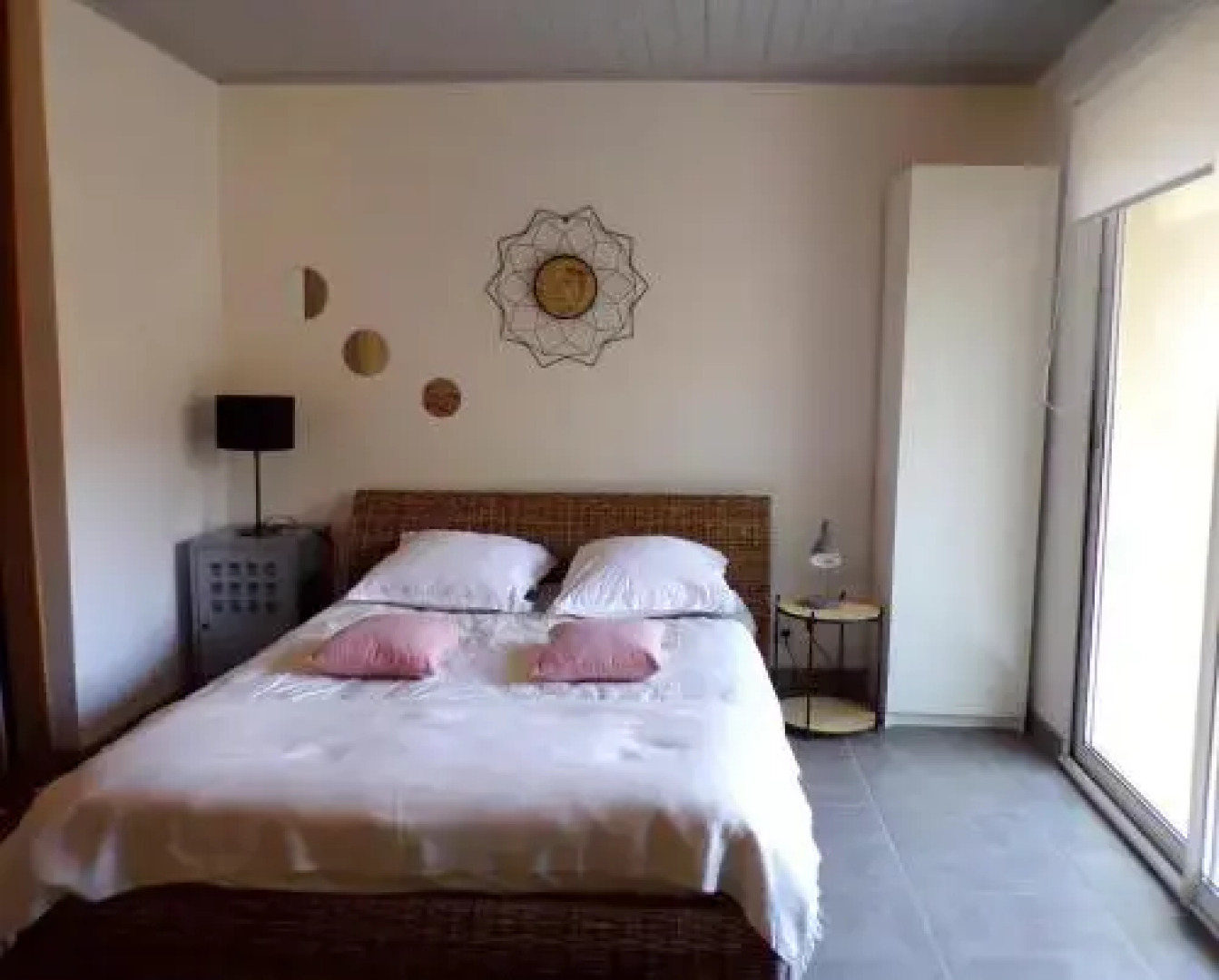 Aux Fleurs D'anemone