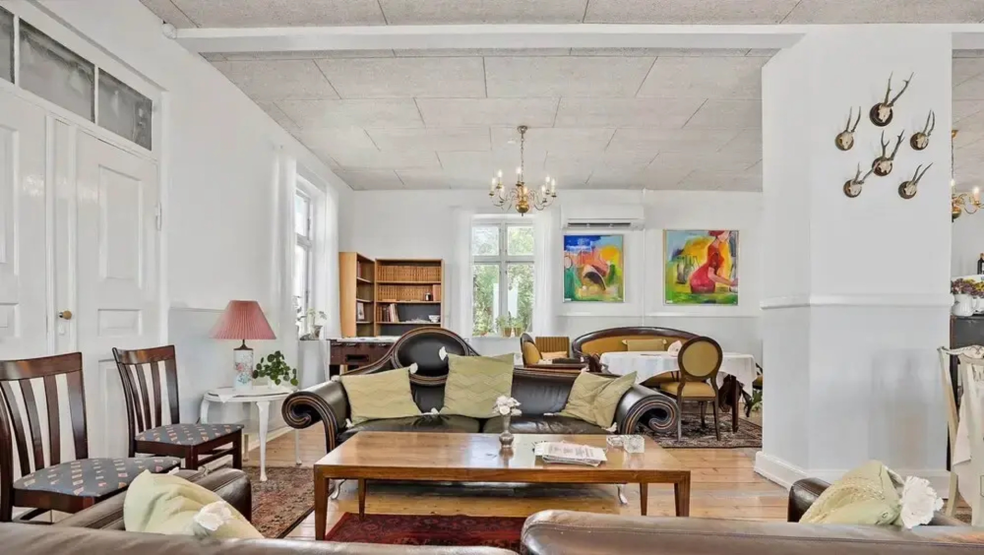 Tante Tut & Onkel E Hotel