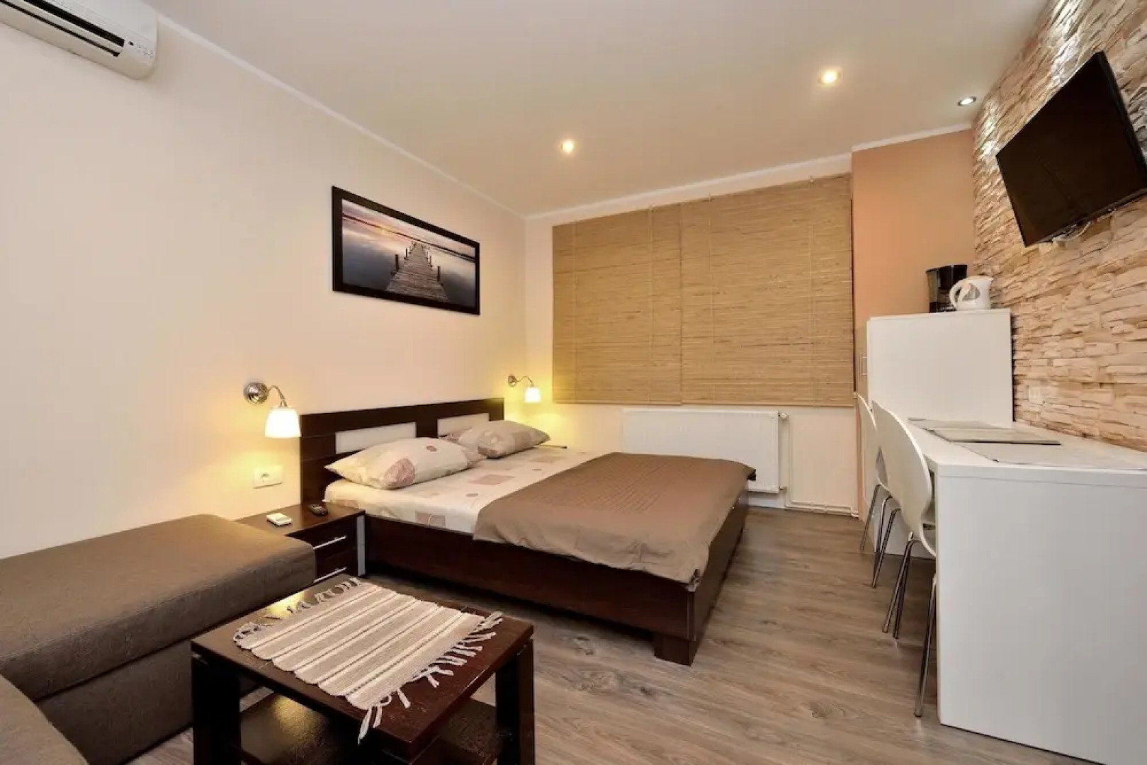 App and Rooms Tomislav Spa Bracic