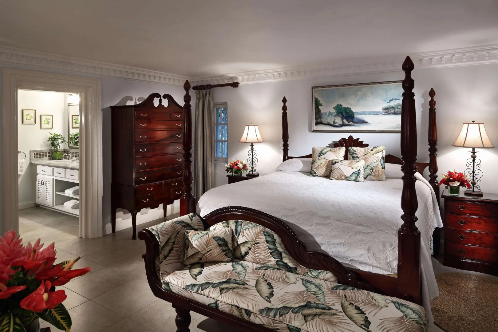 Отель Half Moon