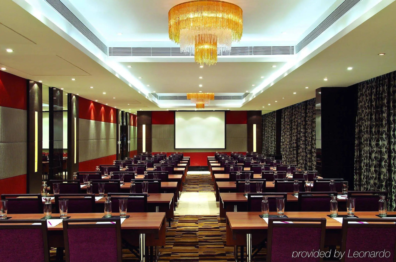 Vivanta Hyderabad, Begumpet