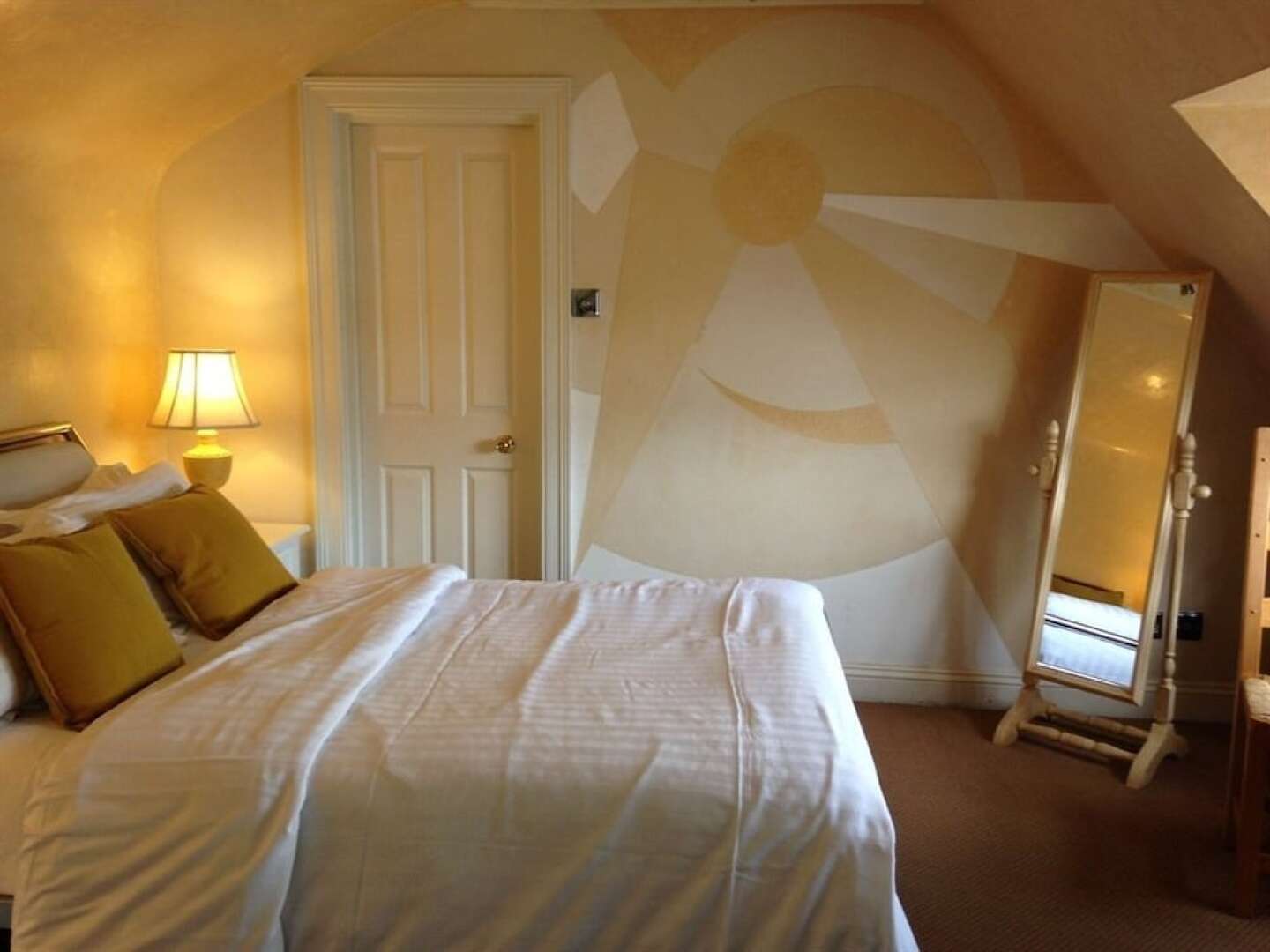 Royal Pavillion Townhouse Hotel