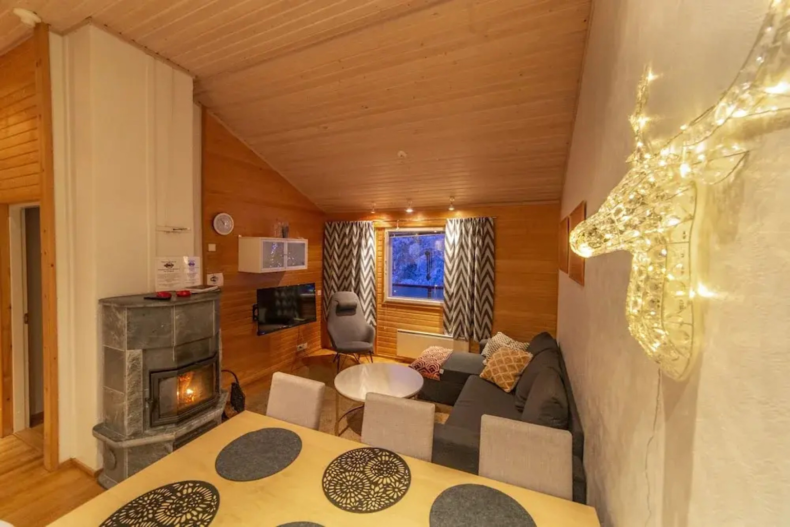 Kuukkeli Apartments Suite