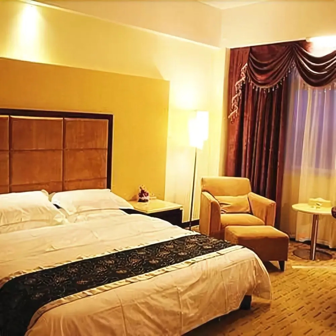 Jinxuan Yijun Taoyuan Hotel