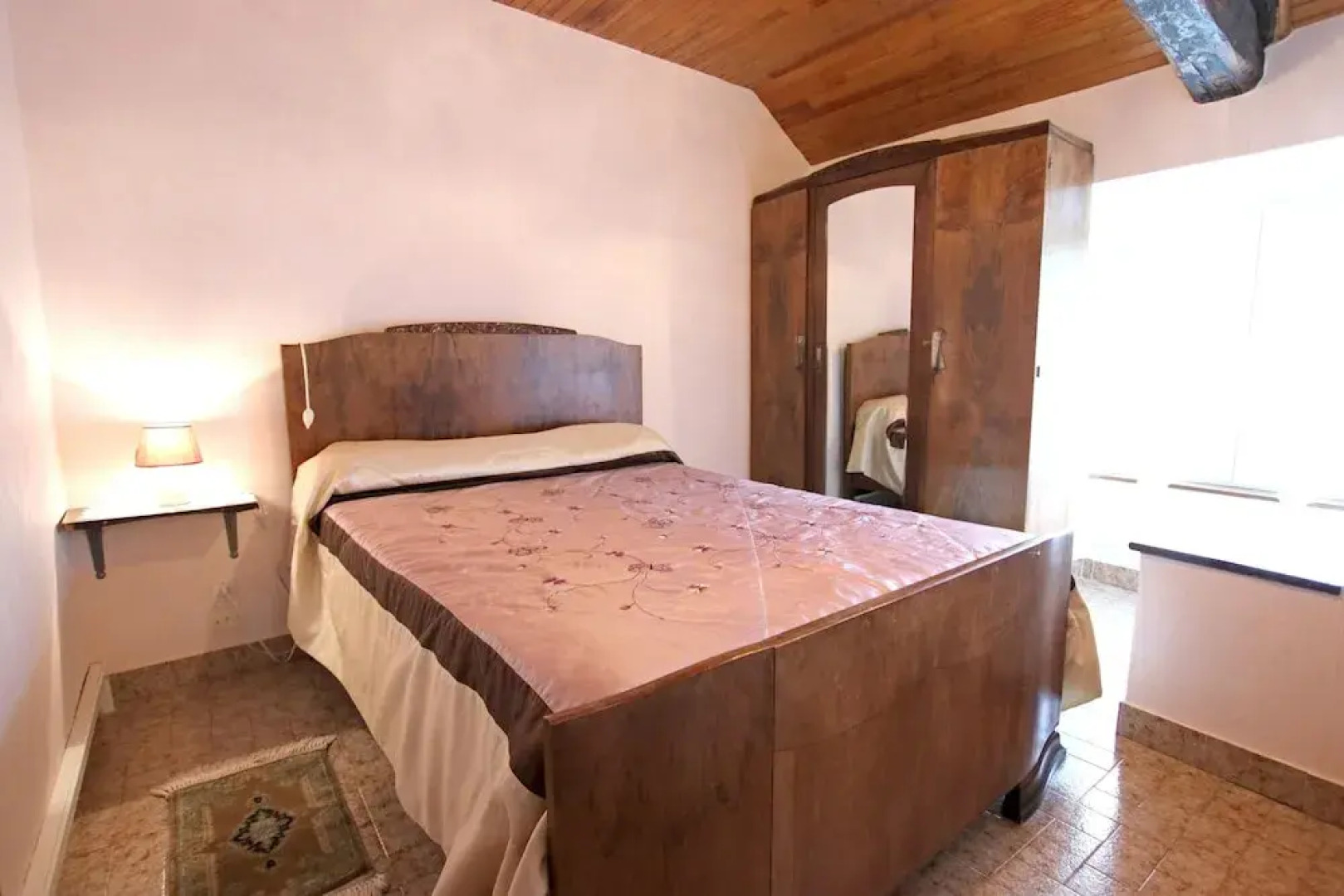 House With 3 Bedrooms in Gravières, With Wonderful Mountain View, Pool