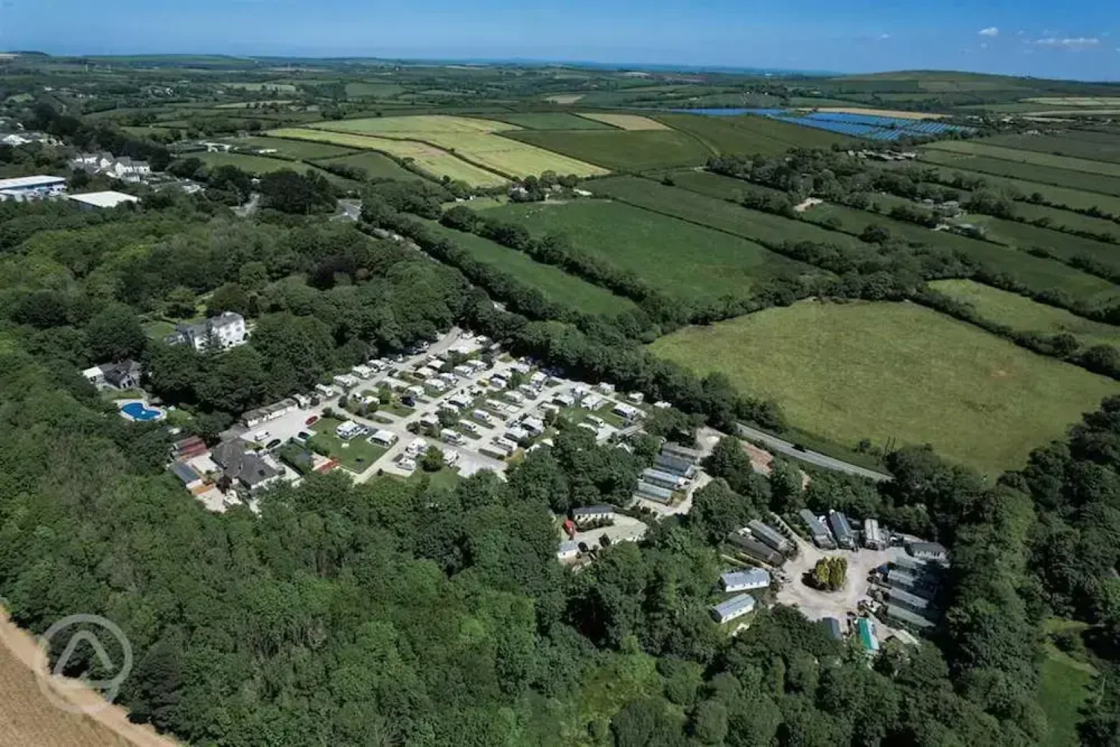 Charming 2-bed Static in Saint Columb