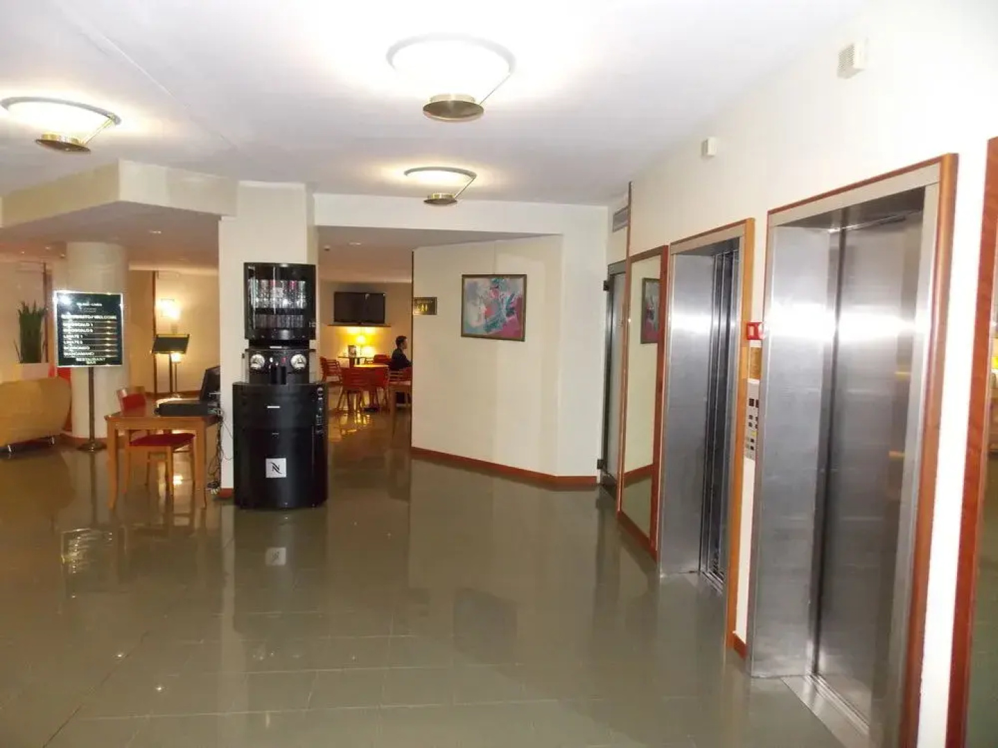 Holiday Inn Airport