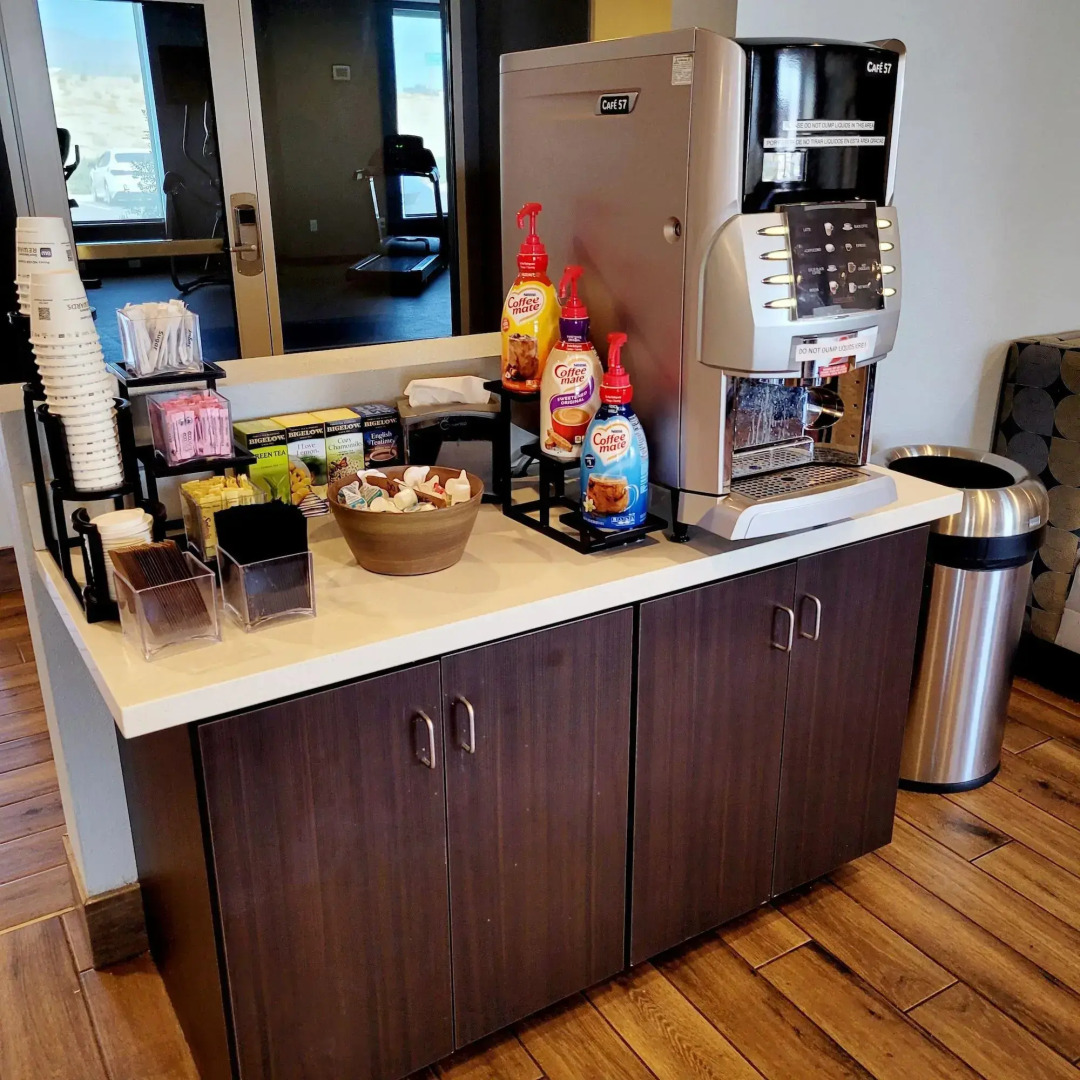 Best Western Plus Coachella Valley Inn & Suites