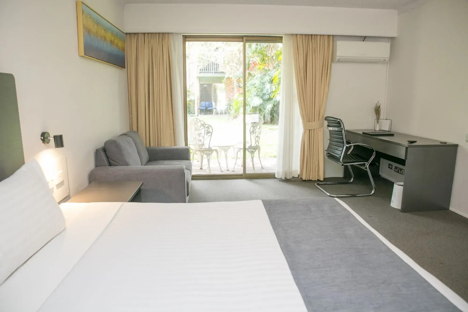 The Select Inn Gosford