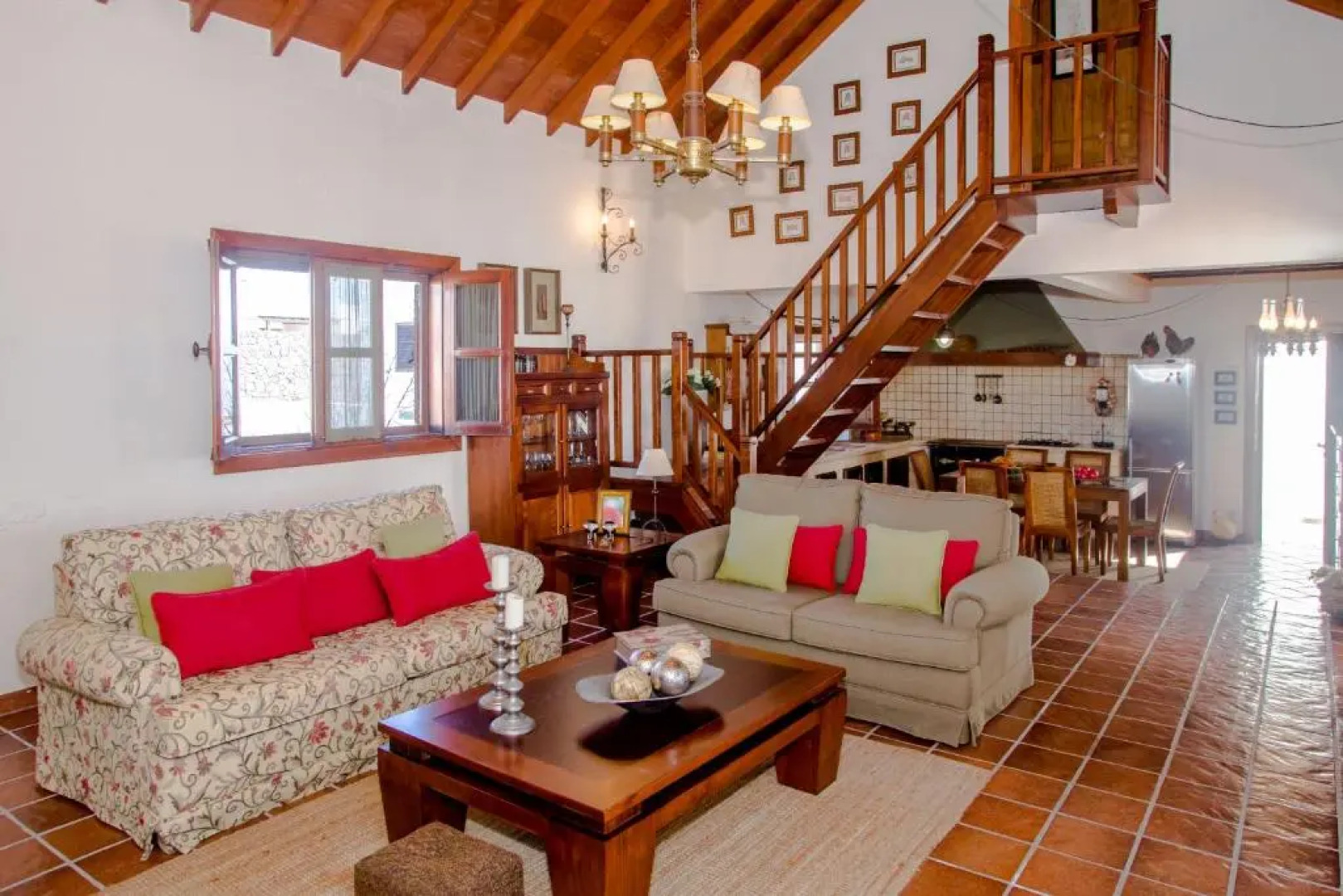 casa los veroles lanzarote