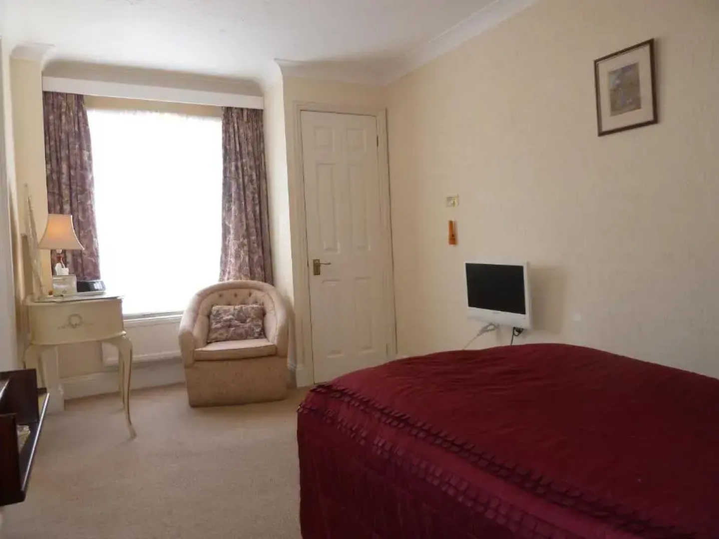 Tyrrells Ford Hotel