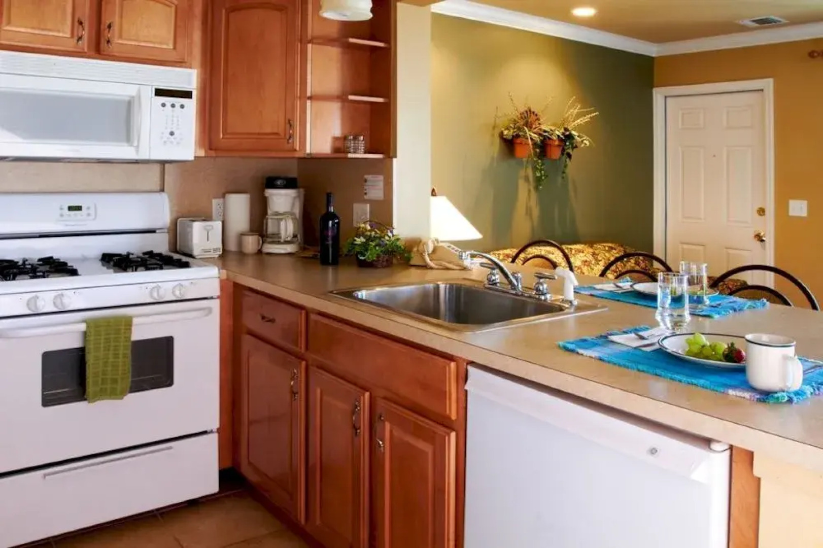 Heron Suites at Port of Egypt Marine