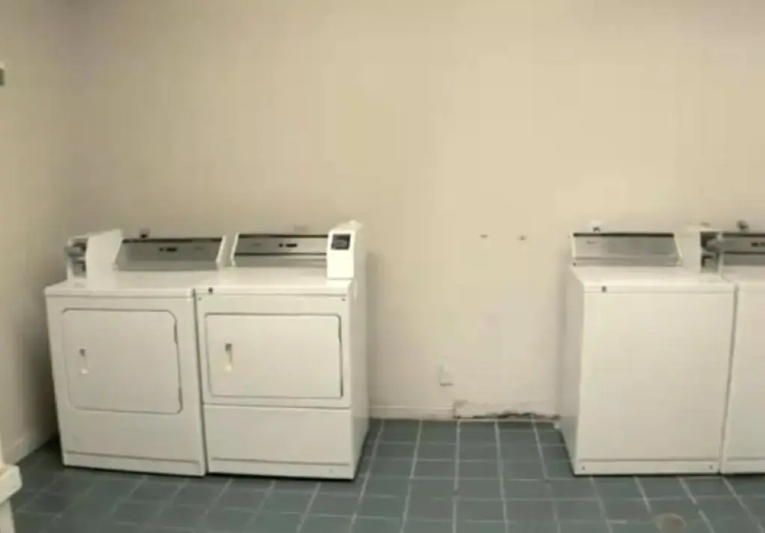 Motel 6 Buttonwillow, CA Central