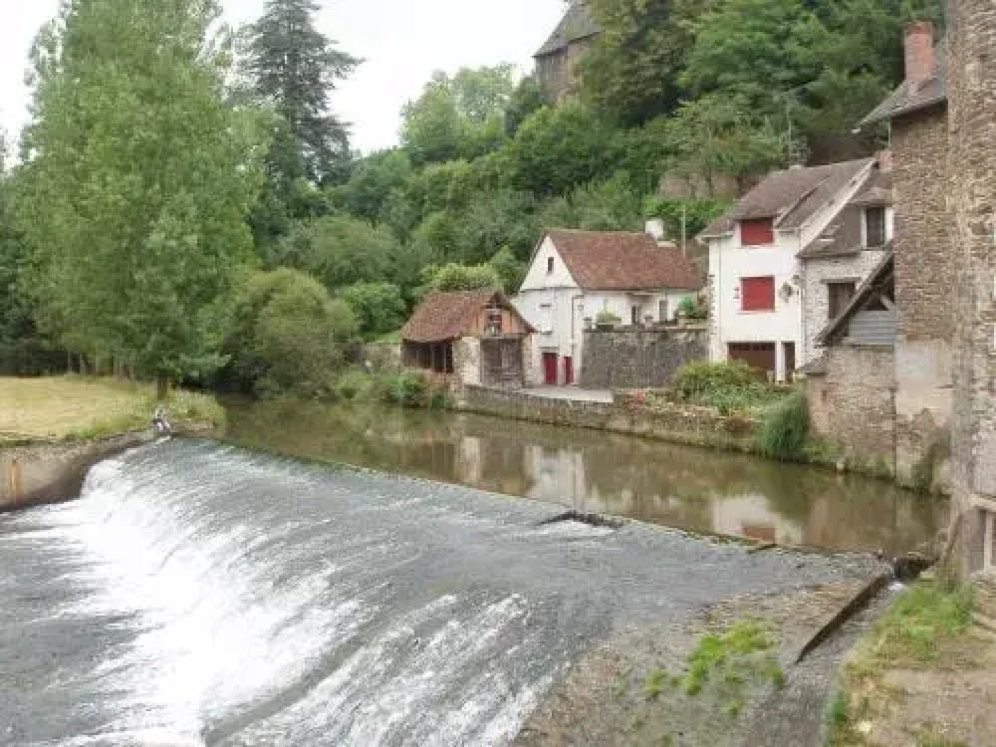 Lakeside Bed and Breakfast