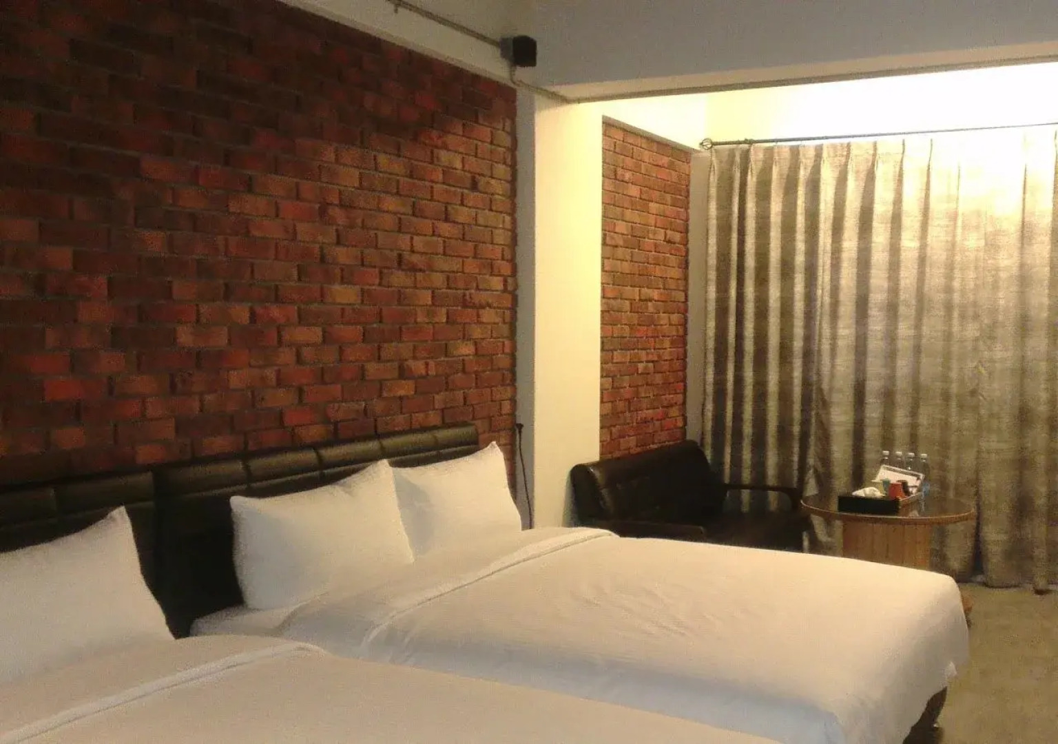 Ji Ye Jing Zhan Bed and Breakfast