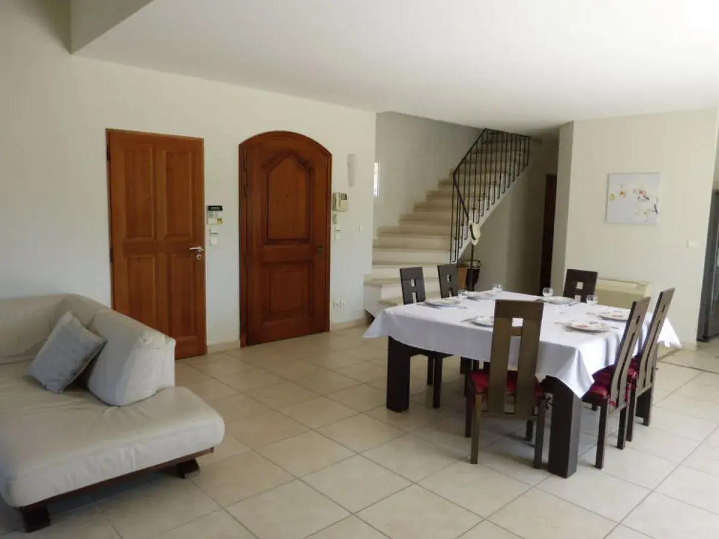 Holiday Home La Garrigue - PUJ100