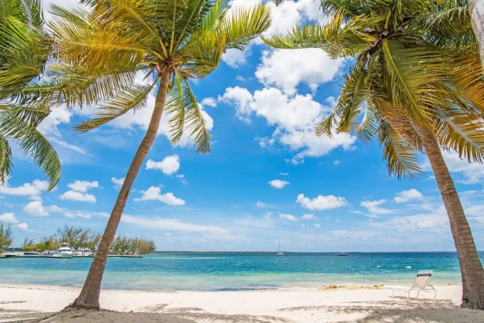 Kaibo Yacht Club by Cayman Villas