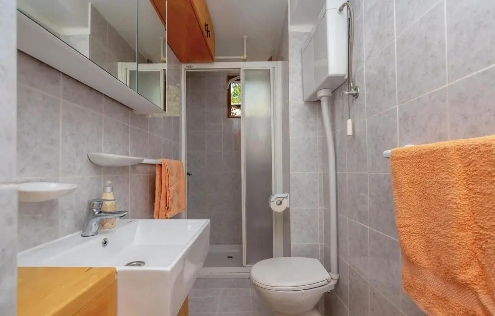 Awesome Home in Prigradice With Wifi and 4 Bedrooms