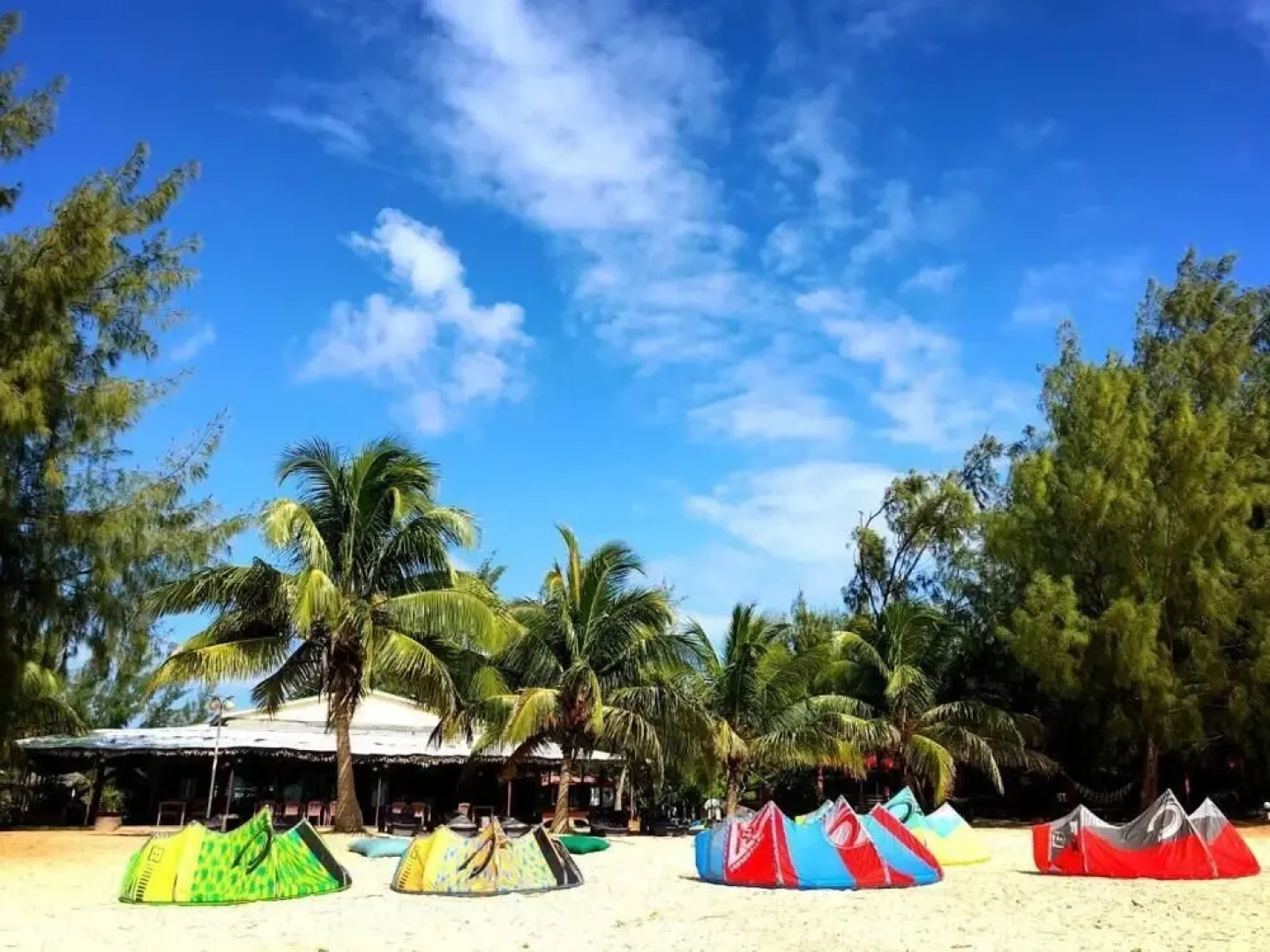 Hotel Bungalows Royal Sakalava