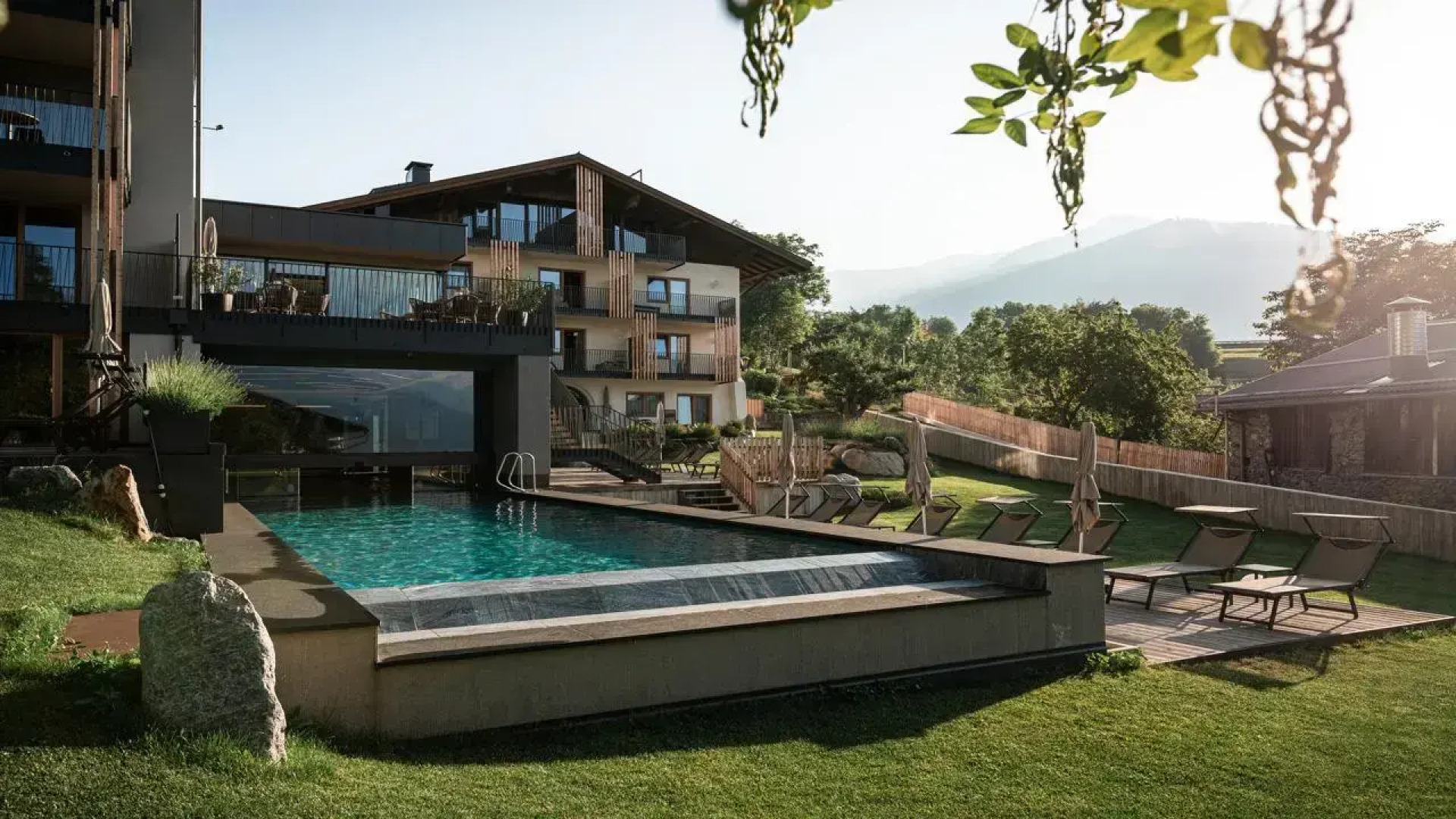 Maraias - Luxury Suites & Apartments