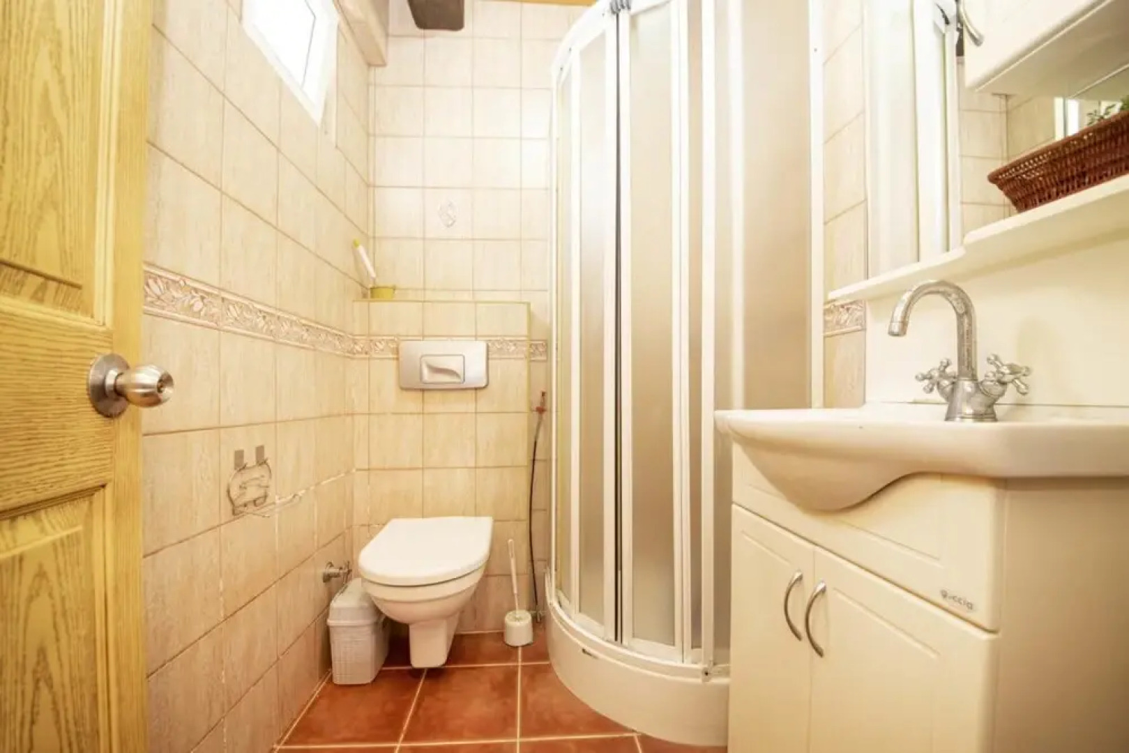 Villa in Bodrum With Shared Pool and Backyard