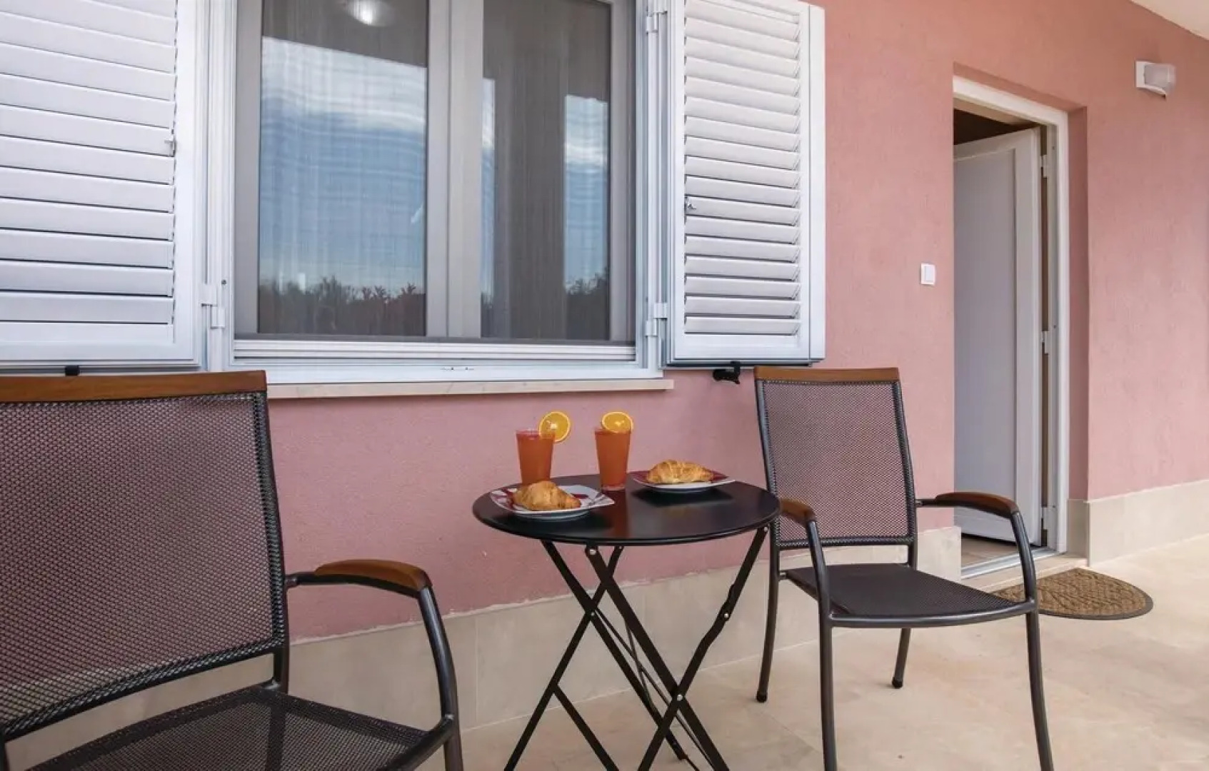 Stunning Home in Bacina With 4 Bedrooms, Wifi and Outdoor Swimming Pool