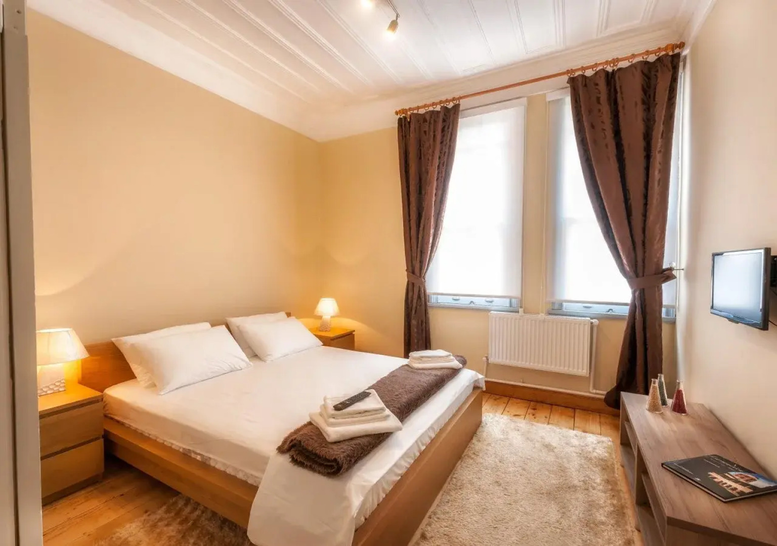 Educa Suites Balat