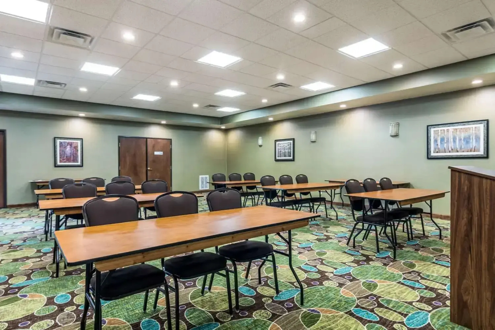 Holiday Inn Express and Suites Hannibal