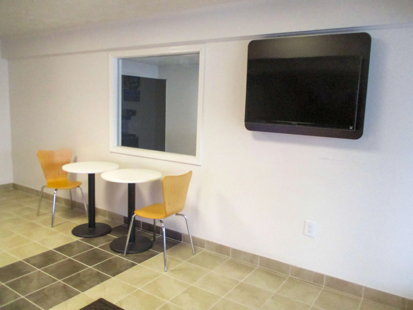 Motel 6 North Olmsted, OH - Cleveland