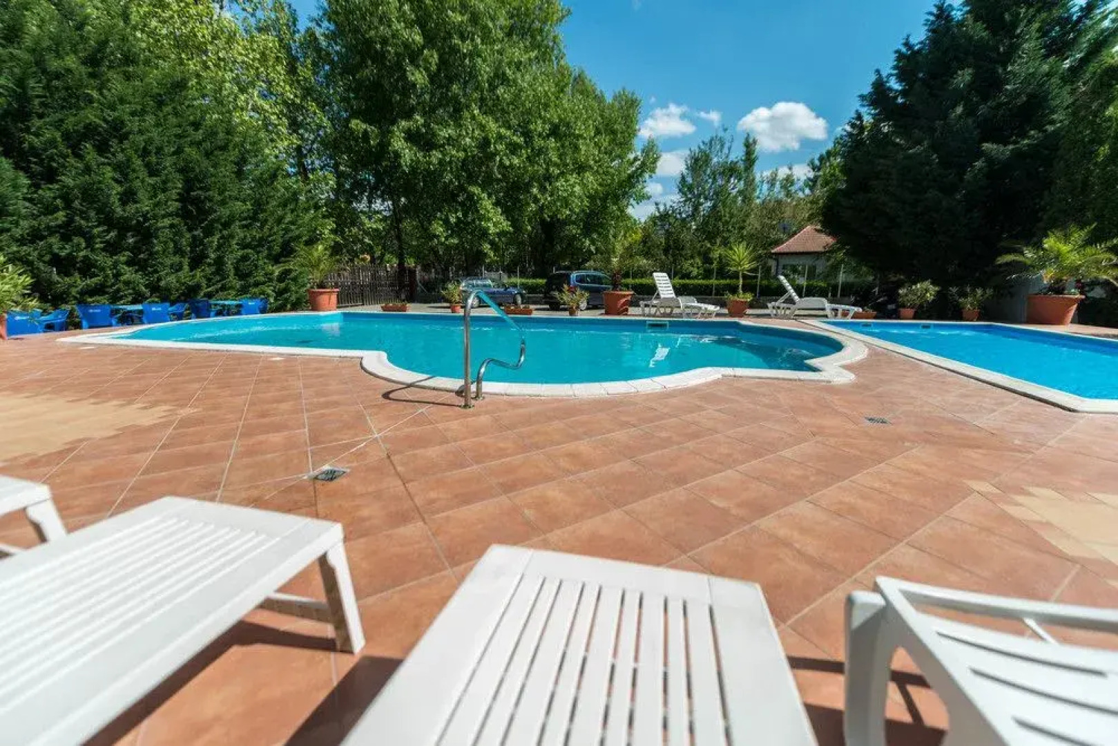 Pater Apartments