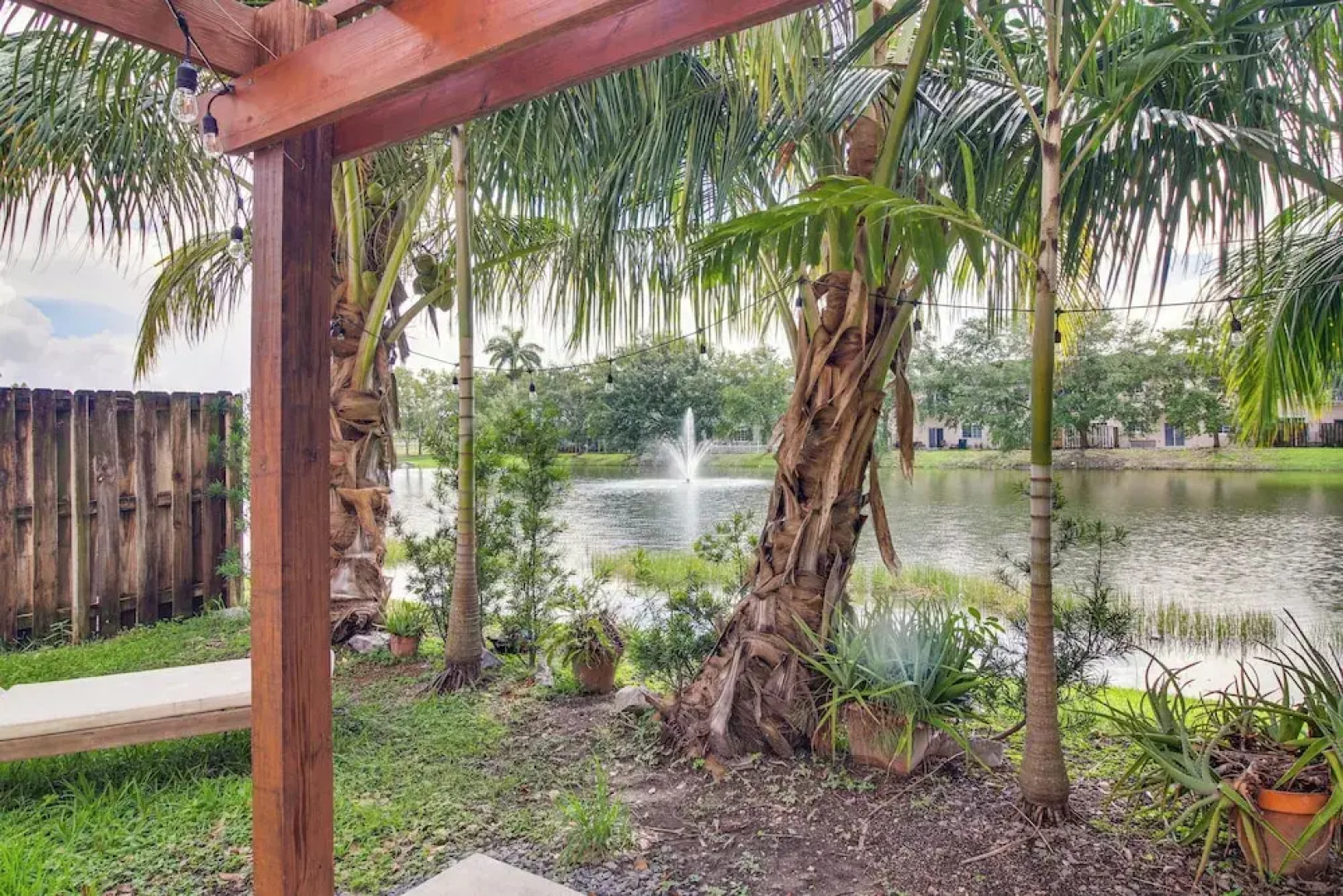 Yard w/ Lake View: Remote Working Hub in Homestead