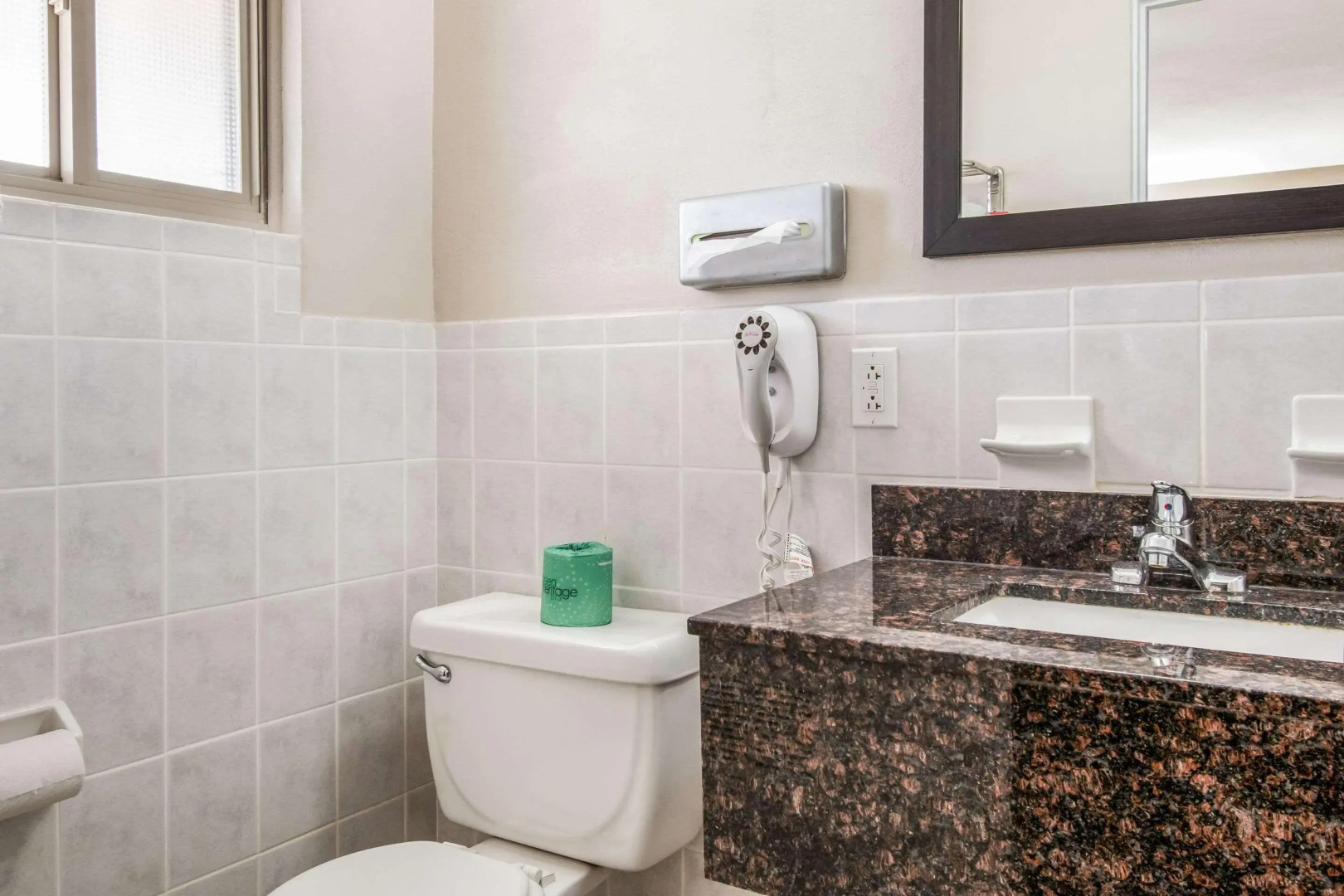 Econo Lodge Mechanicsburg