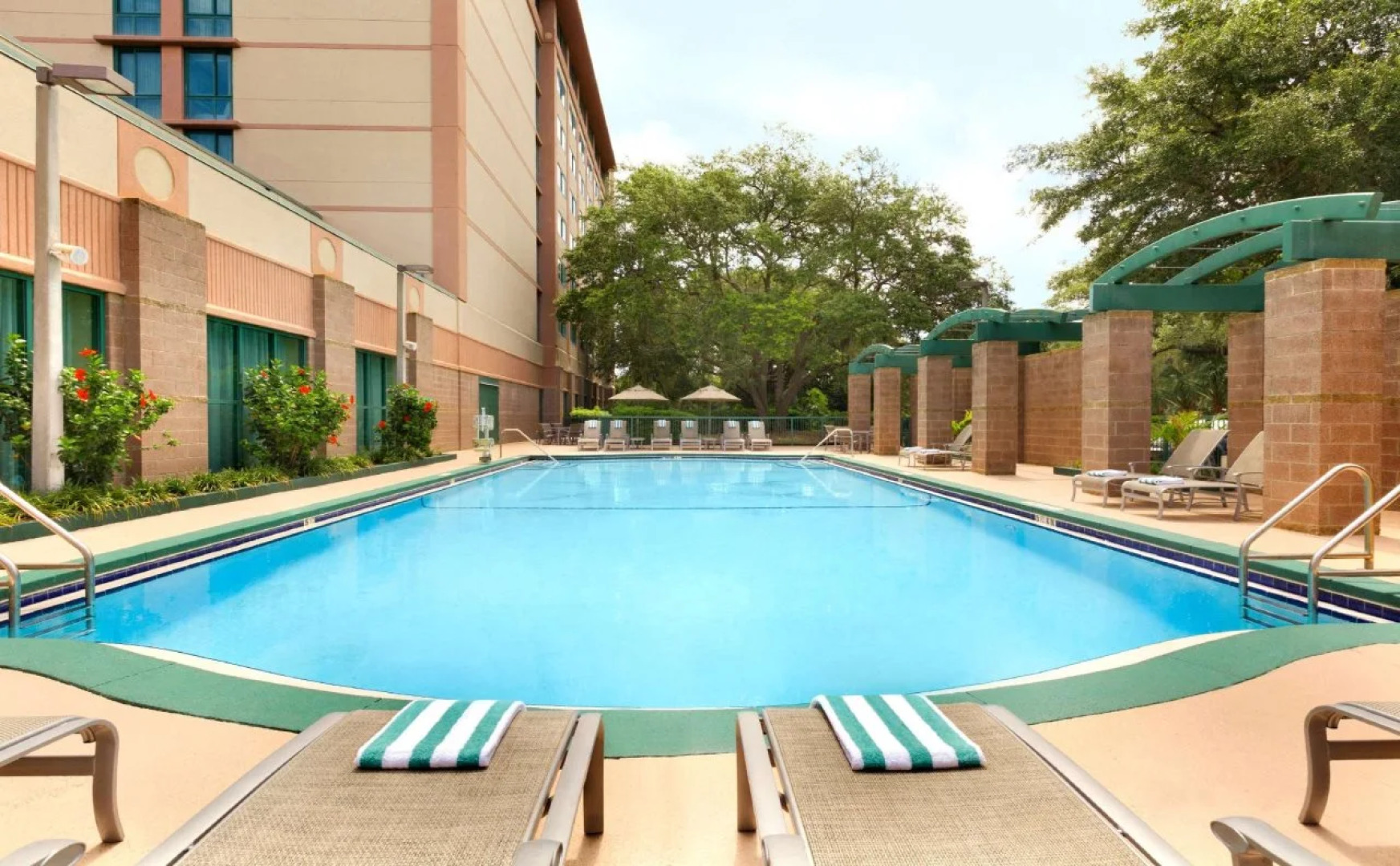 Embassy Suites by Hilton Tampa USF Near Busch Gardens