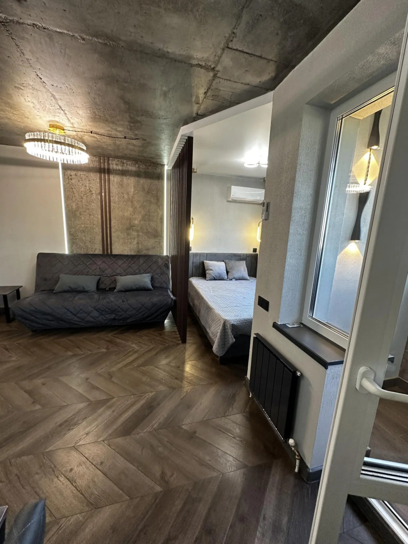 Апартаменты на улице Конституции 5/1