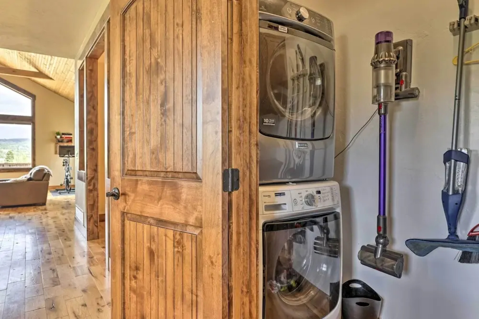 Game Room & Hot Tub: Luxe Grand Lake Retreat!