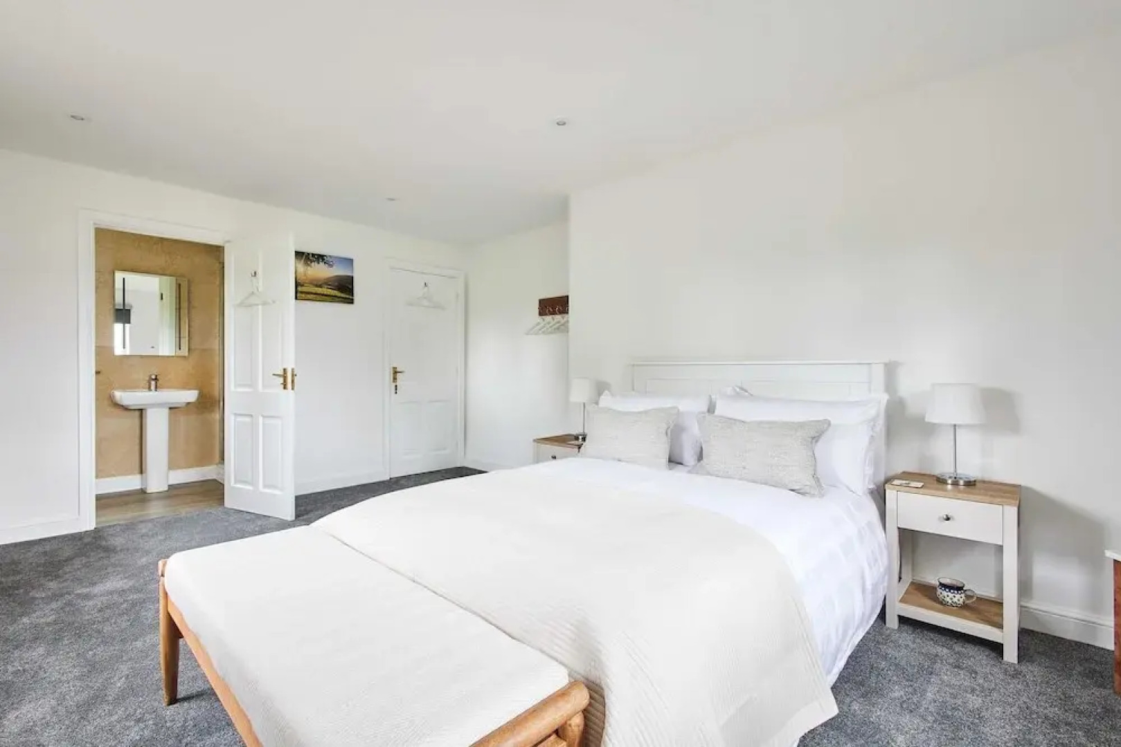 Host Stay Trem Y Cwm