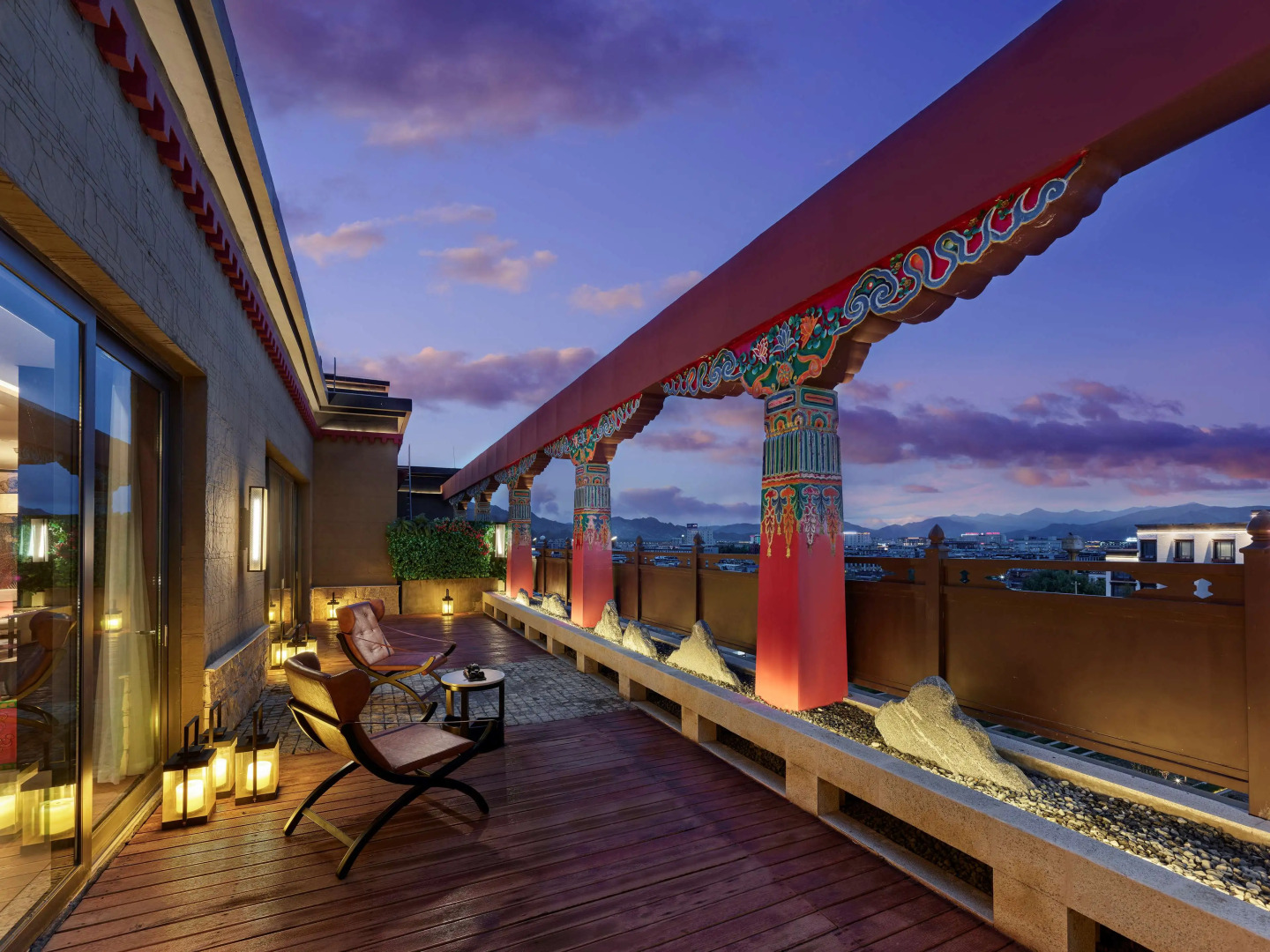 Doubletree By Hilton Shigatse