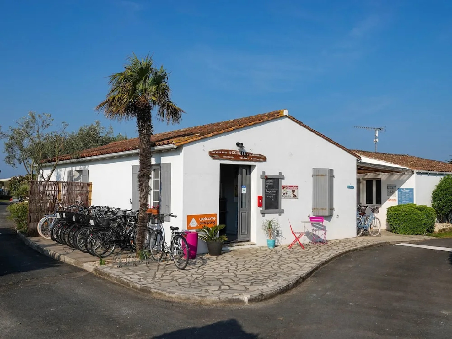 Camping Les Pérouses