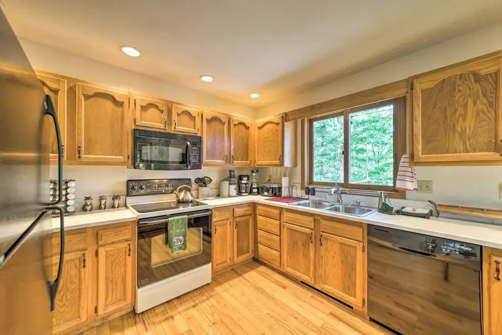 Quiet Blue Ridge Haven < 4 Mi to Sapphire Resort!