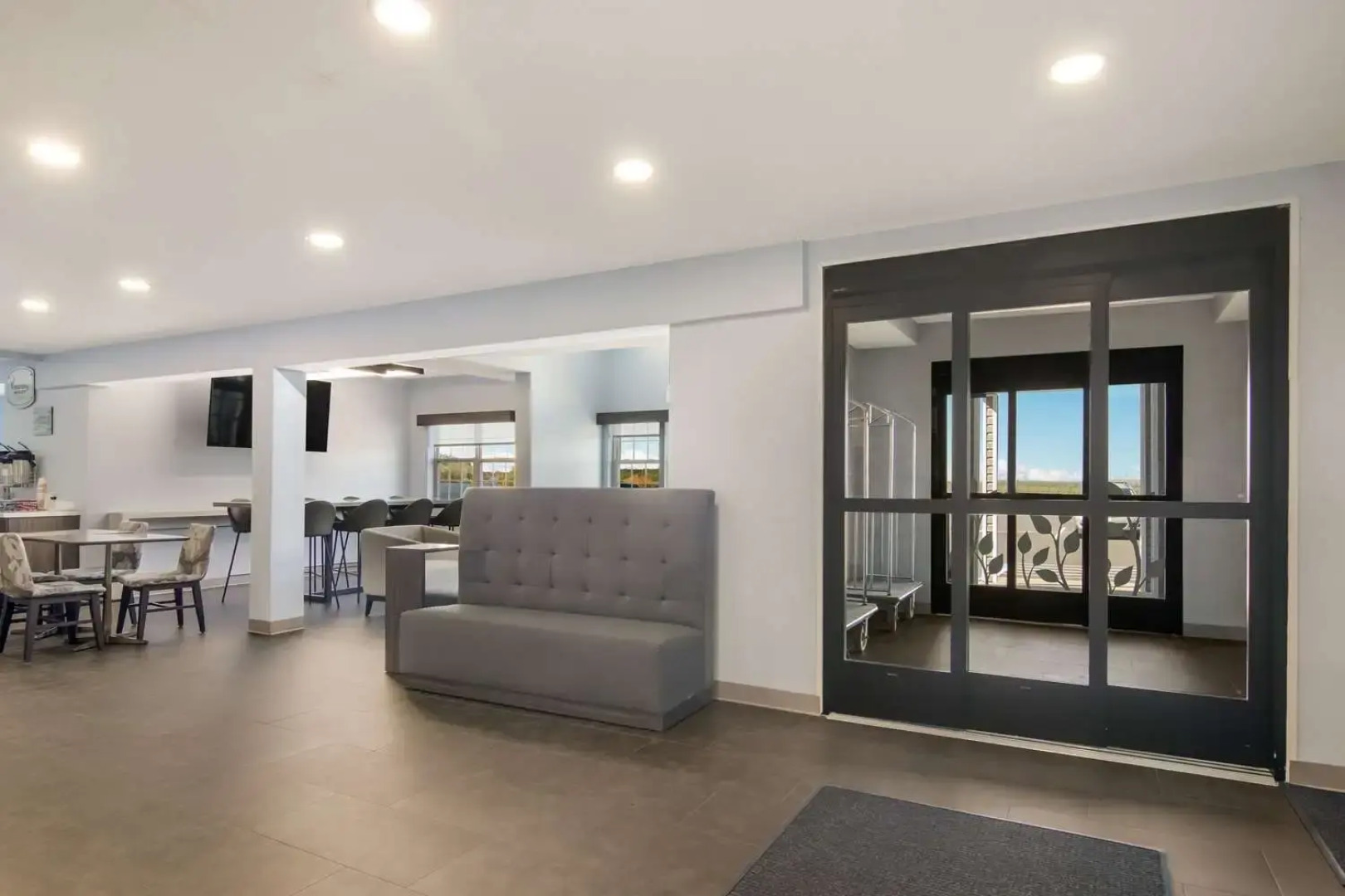 Sleep Inn & Suites Clarion, PA Near I-80