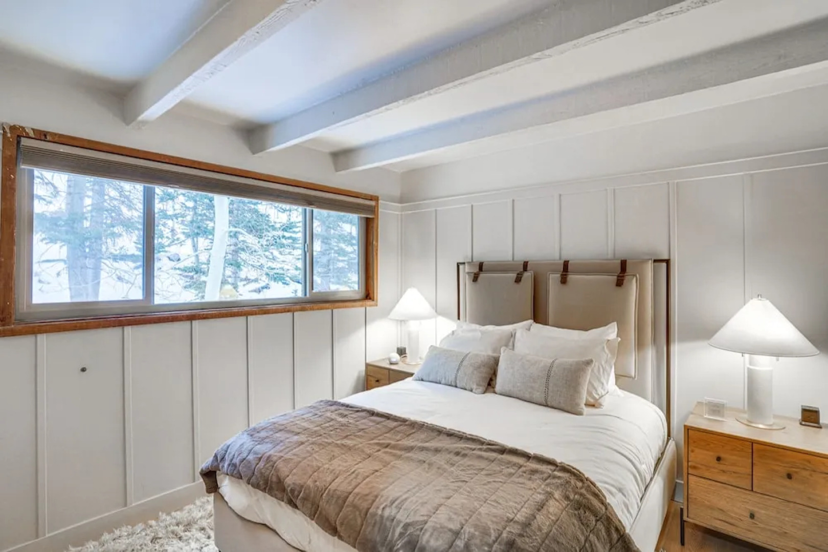 Mountain-view Condo in Brian Head w/ Private Sauna