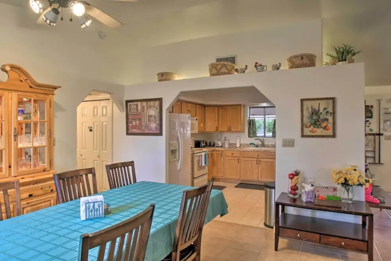 Phoenix 'kick Back Corral' w/ Outdoor Oasis!