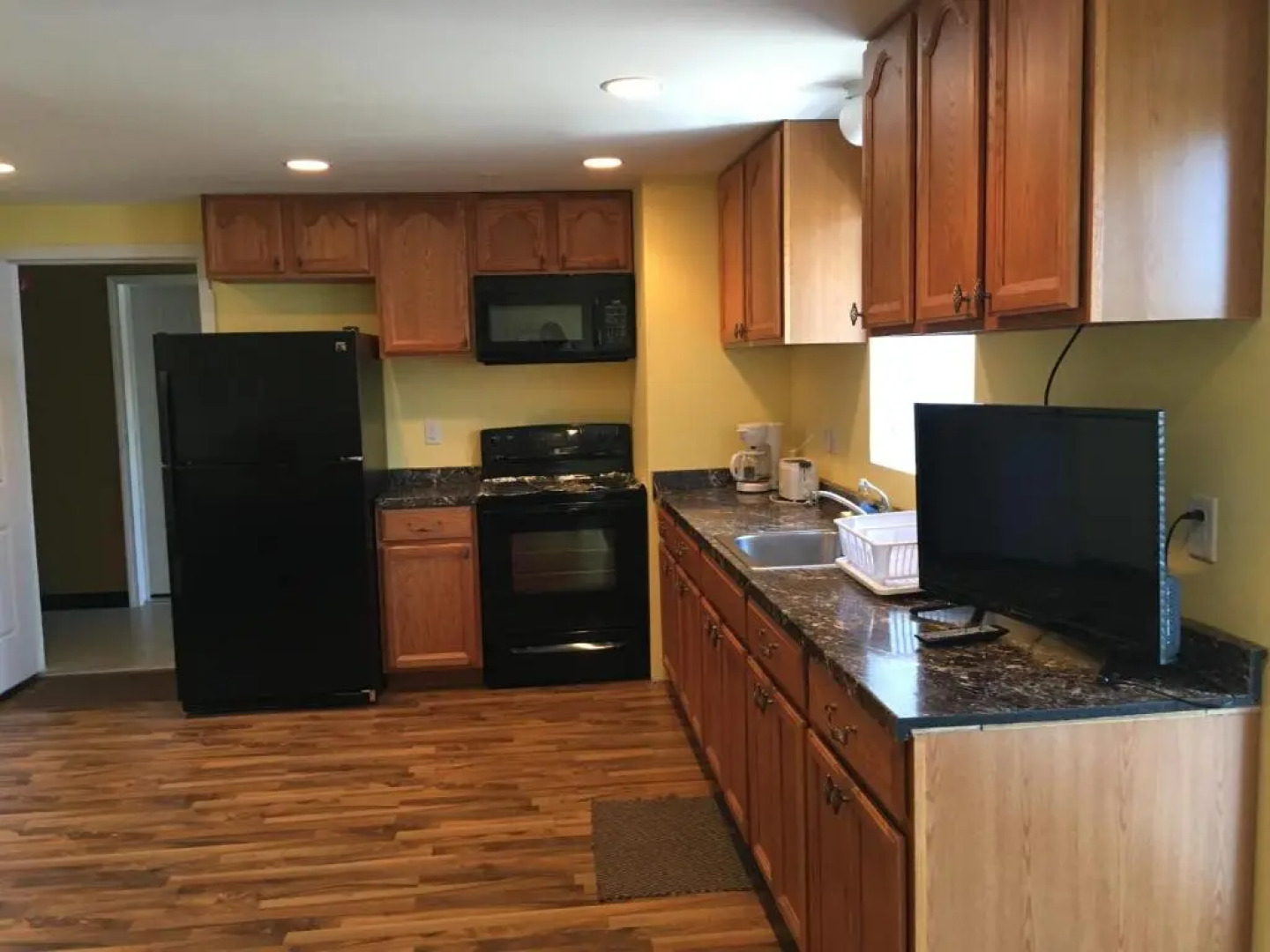 Beach Fantasy Apartment Suites