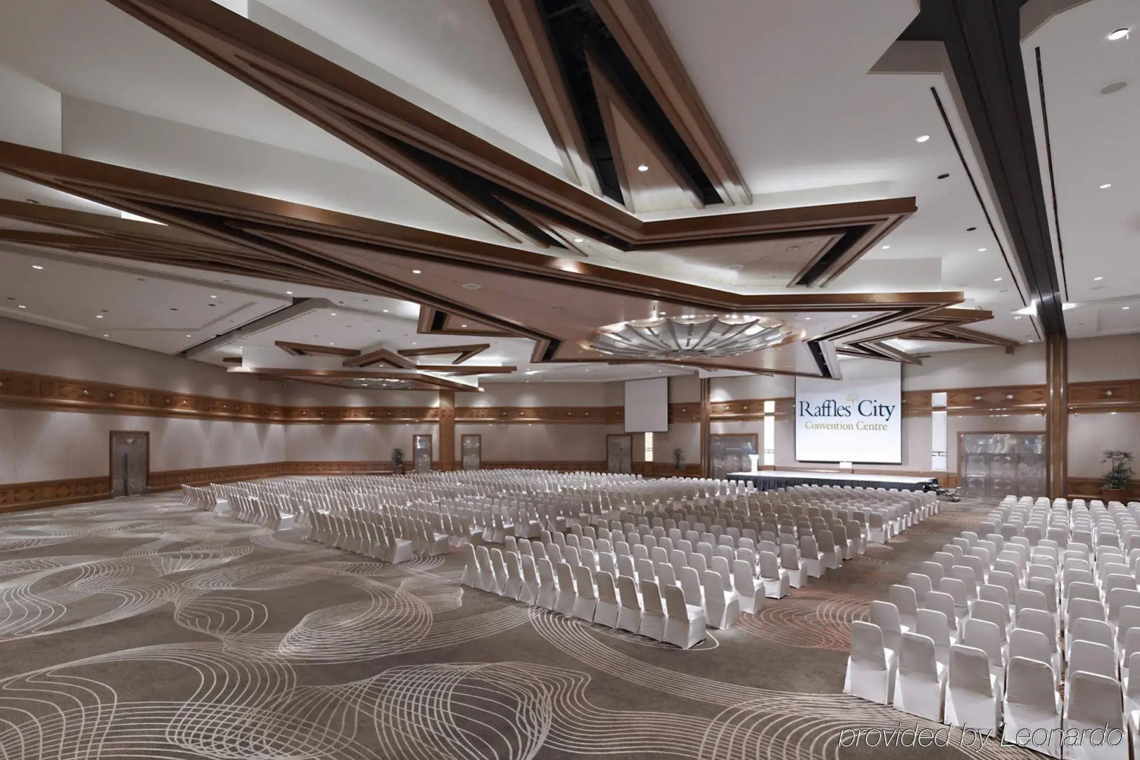 Swissotel The Stamford, Singapore