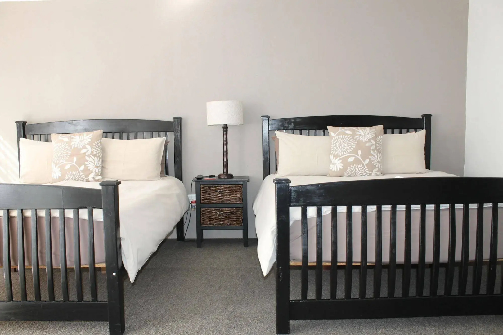 Fin and Feather Guesthouse