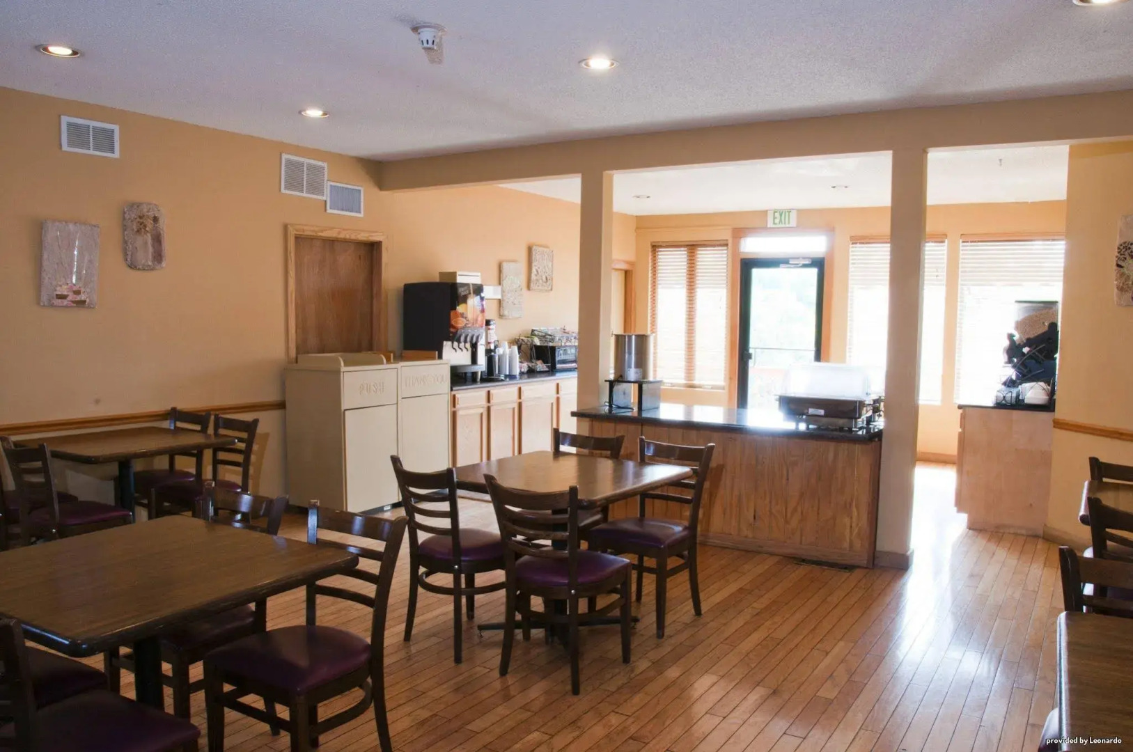 Best Western Indian Oak