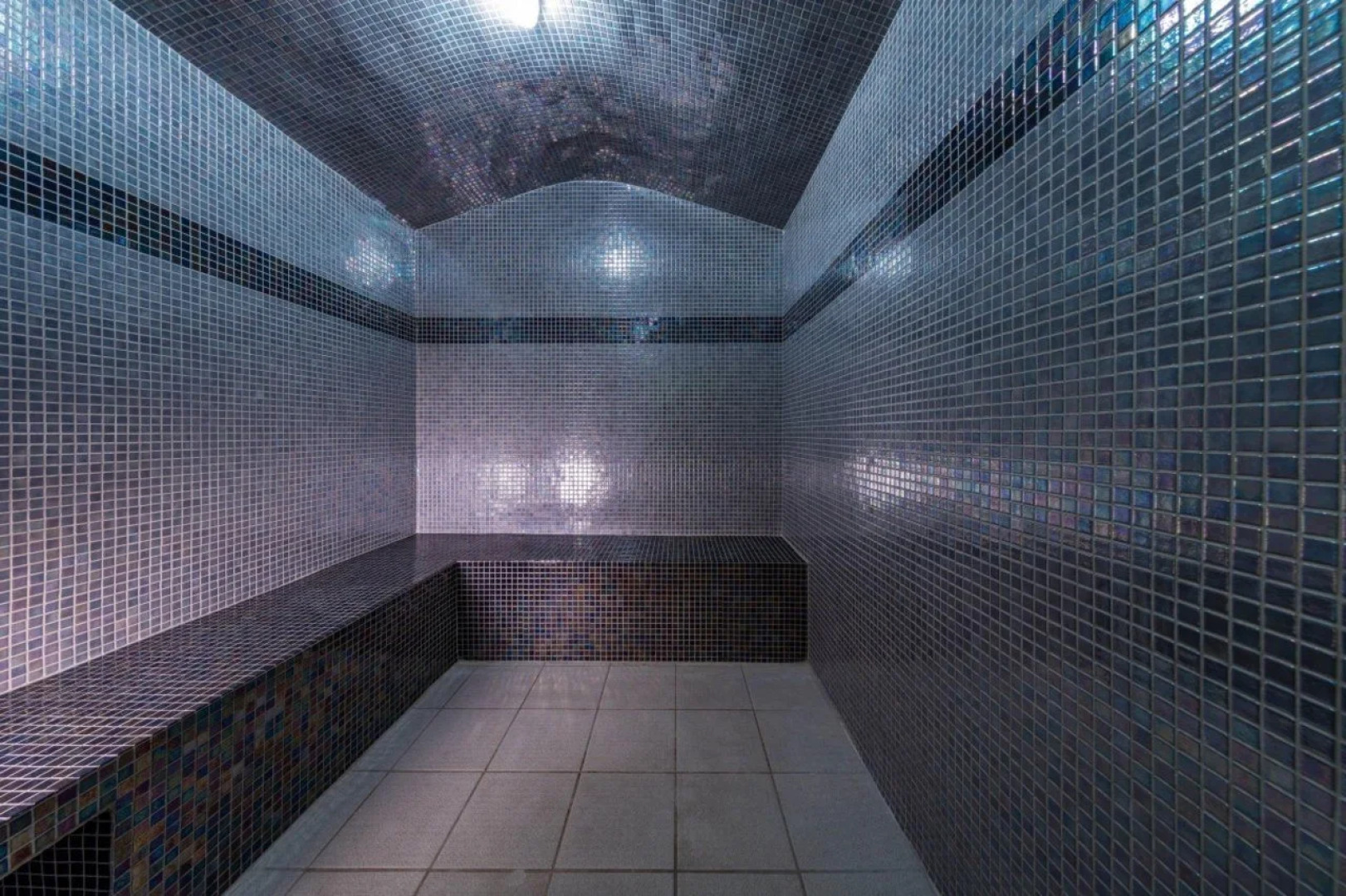 Terres de France - Le Domaine de Bacchus