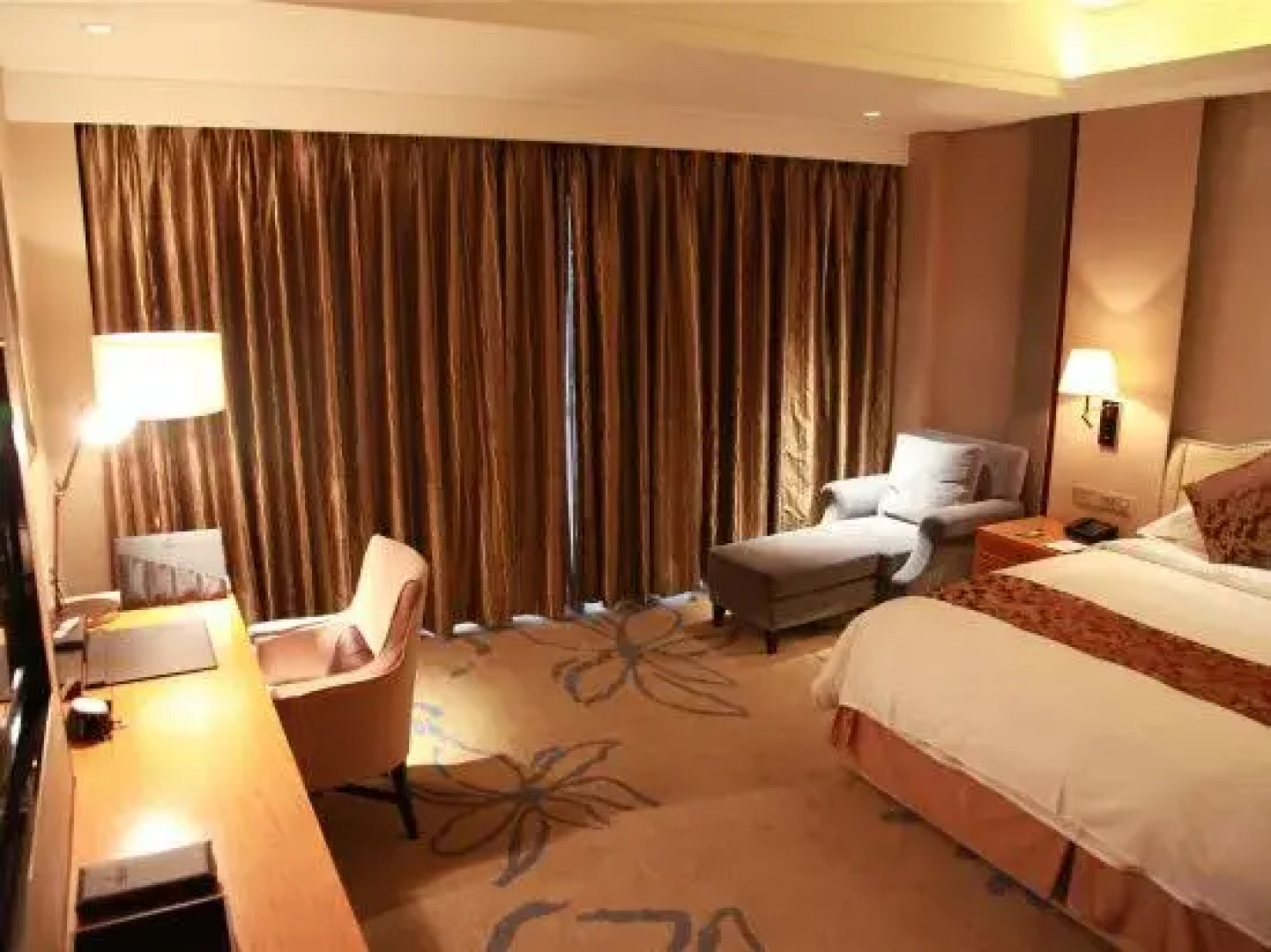 Shengyuan  International Hotel