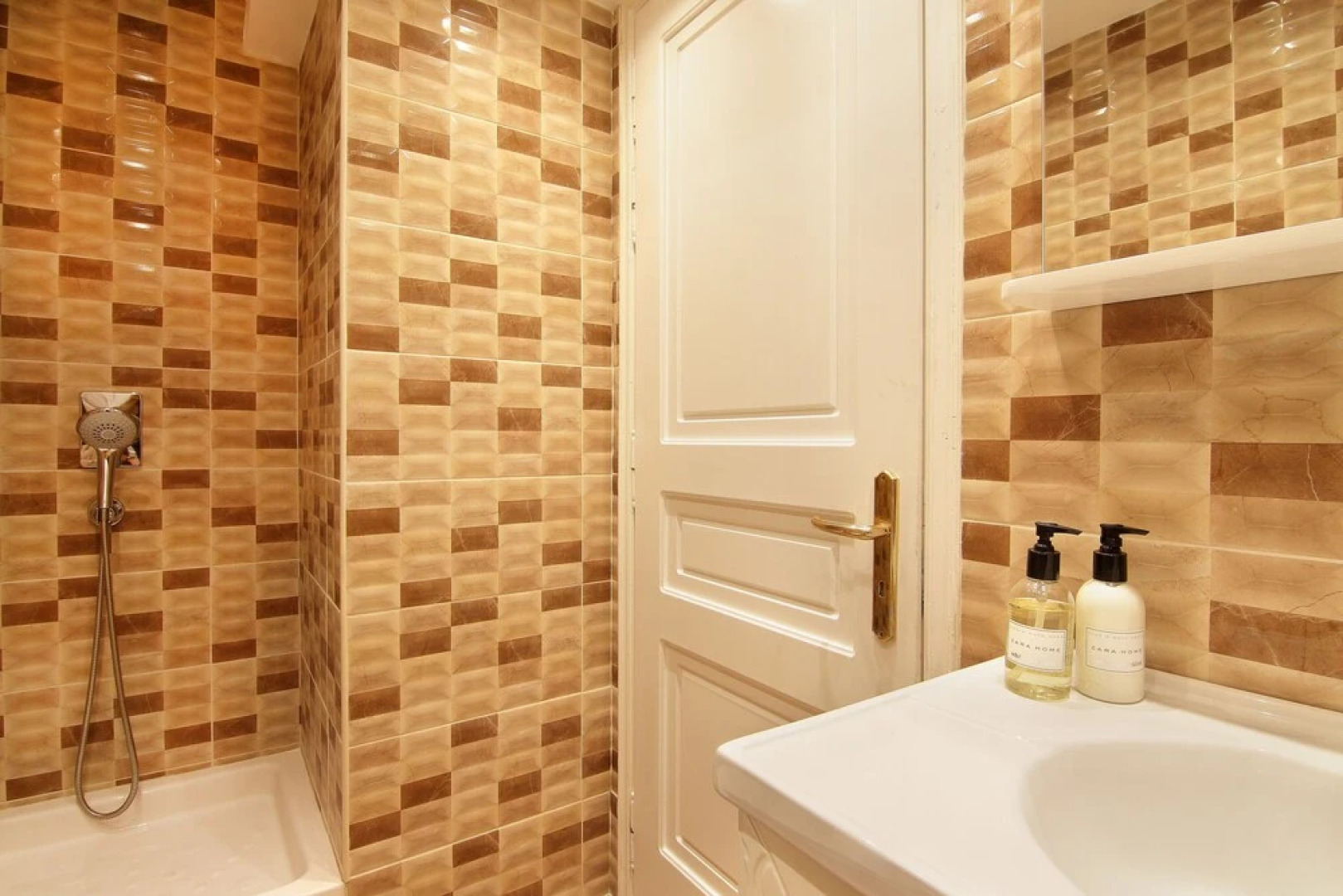 Royal Riviera Residence